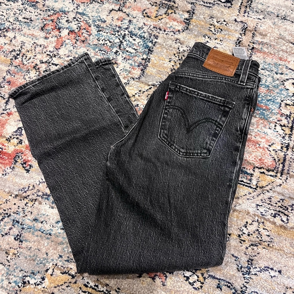 Women’s Levi’s Premium Rib Cage Straight Ankle, Size 23